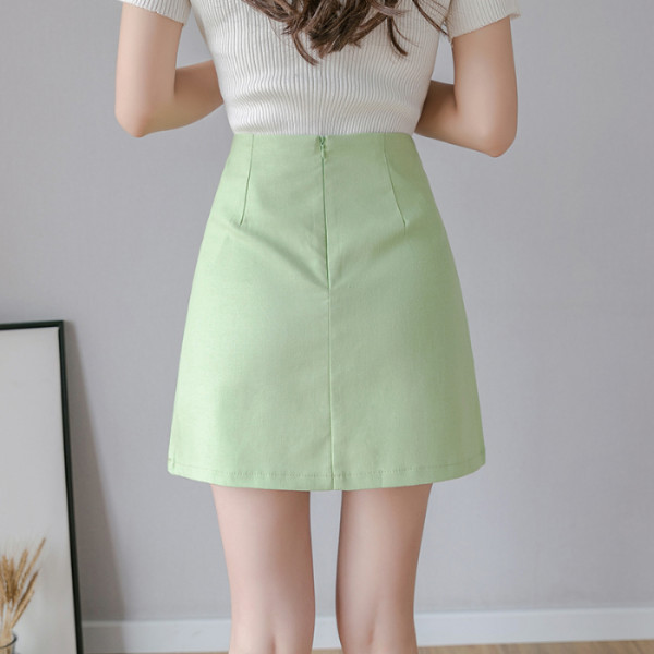 Fusta dama verde si galben cu nasturi