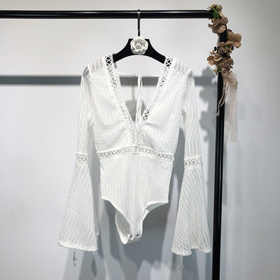 Body elegant de damă cu mâneci lungi lotus în alb-negru