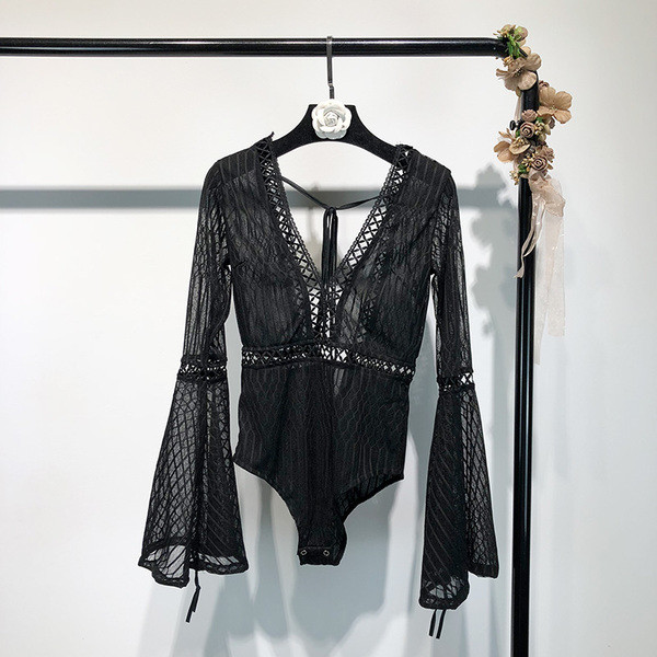 Body elegant de damă cu mâneci lungi lotus în alb-negru