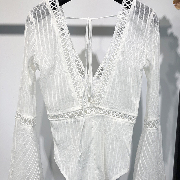 Body elegant de damă cu mâneci lungi lotus în alb-negru