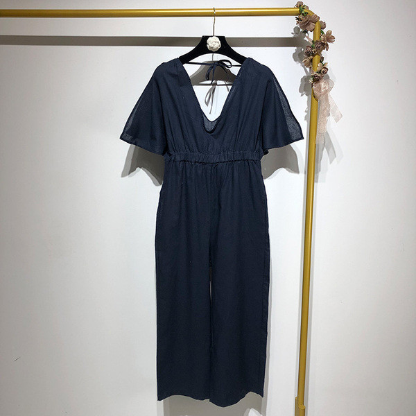 Γυναικεία ολόσωμη φόρμα με  7/8  μήκος  εξώπλατο