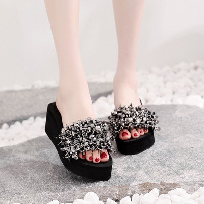 Papuci de dama moderni cu platforma cu paiete