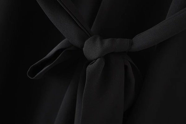 Μακρύ γυναικεία ολόσωμη φόρμα με ζώνες μέσης με μαύρο χρώμα