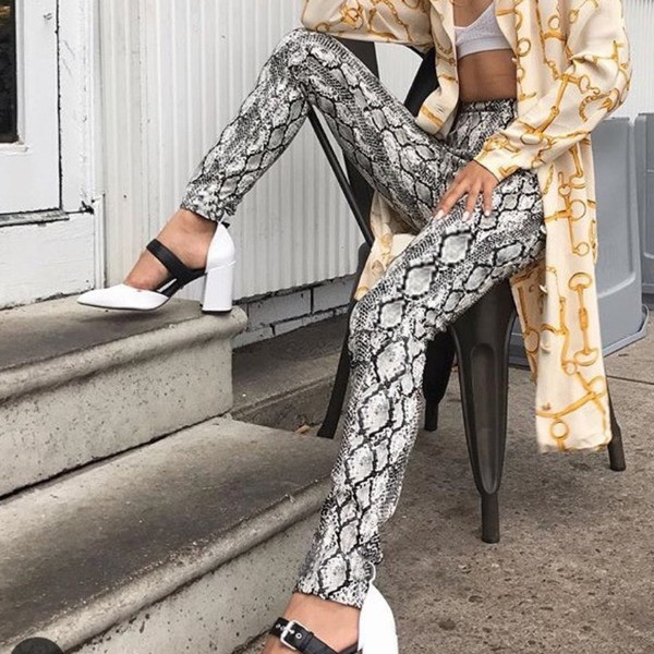 Pantaloni eleganti de dama cu model animal in doua culori