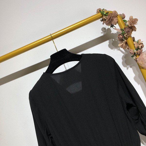 Salopeta de dama neagra cu elastic si legaturi in talie