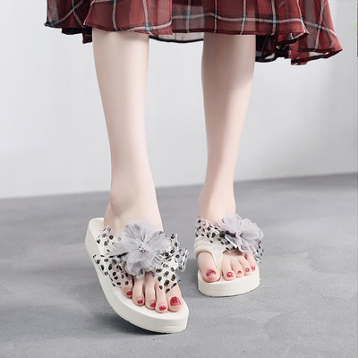 Papuci cu platforma cu flori in diferite culori