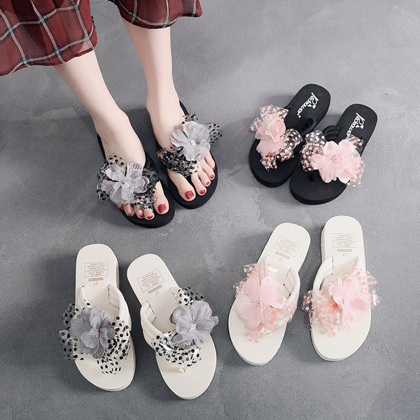 Papuci cu platforma cu flori in diferite culori