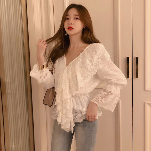 Bluza de dama actuala din dantela alb