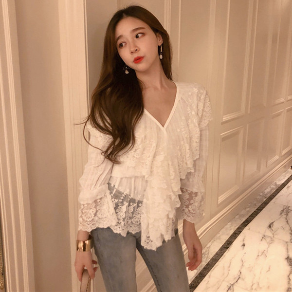 Bluza de dama actuala din dantela alb