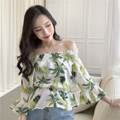 Bluza de dama de actualitate in doua culori cu motive florale