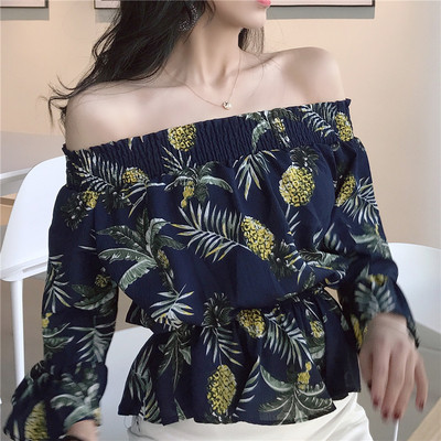 Bluza de dama de actualitate in doua culori cu motive florale
