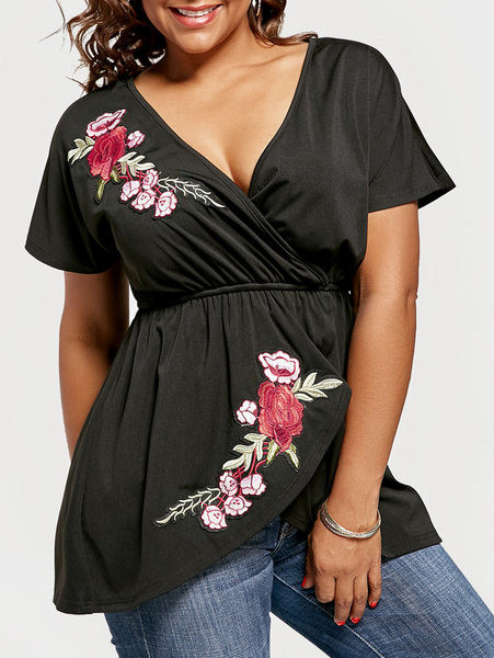 Bluza de dama cu broderie in culoarea neagra de la XL la 5XL