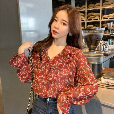 Bluză de damă modernă în două culori cu decolteu în V