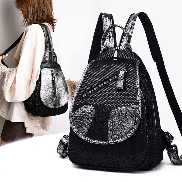 Rucsac zilnic de dama din piele ecologica de culoare negru si argintiu