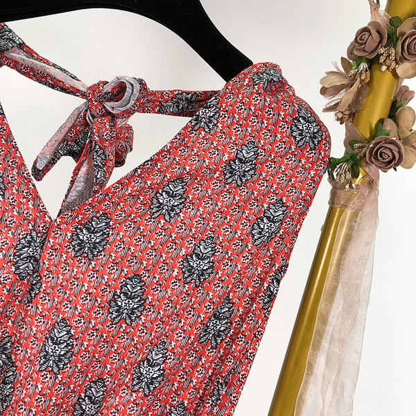 Salopeta casual fara maneci si cravate in talie