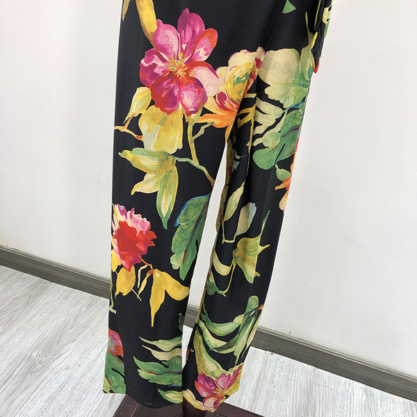 Salopetă casual cu mâneci scurte și legături în talie