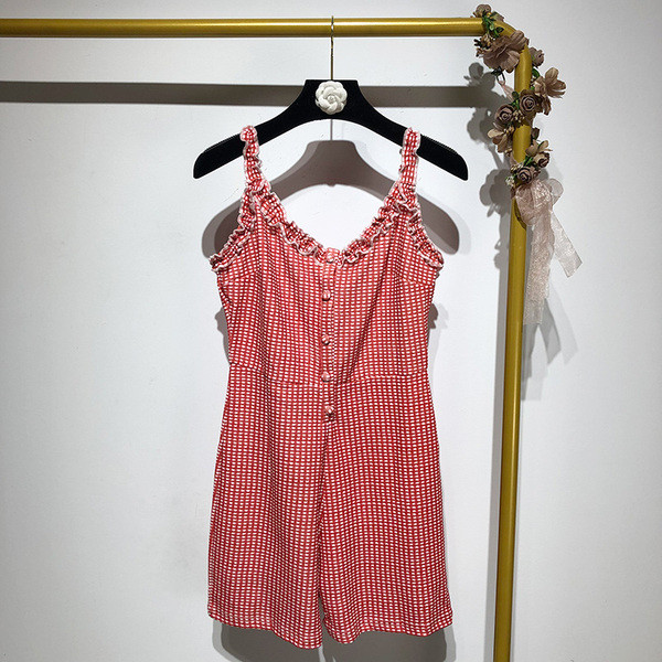 Salopeta dama in carouri cu bretele subtiri