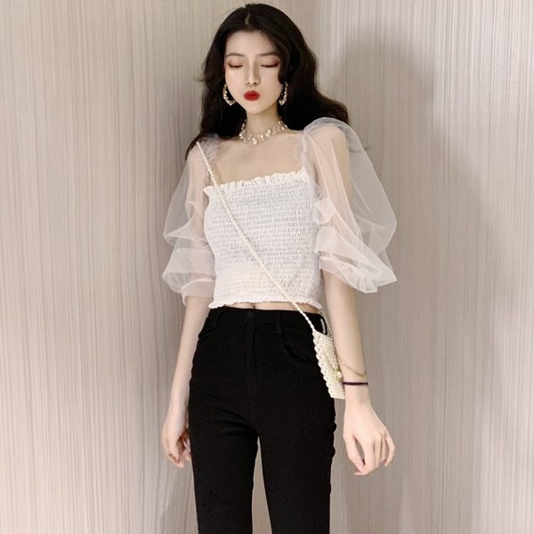 Bluza de dama actuala in alb si negru