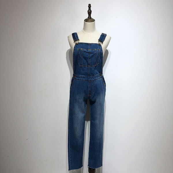 Salopetă lungă din denim în albastru