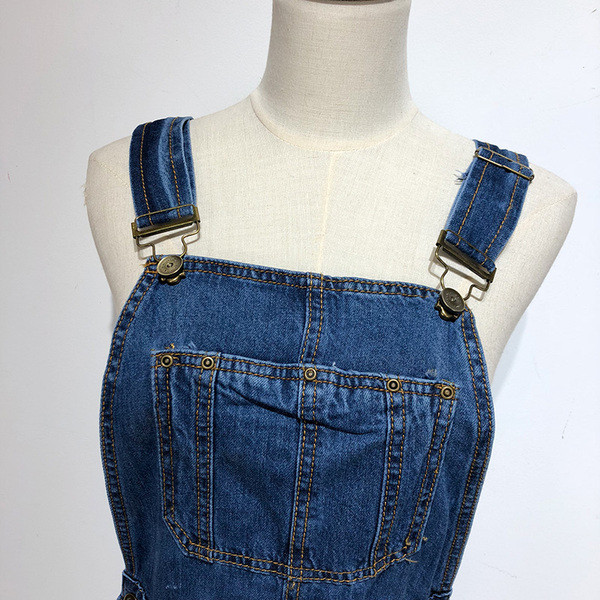 Salopetă lungă din denim în albastru