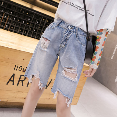 Blugi de dama actuali in culoare deschisa-cu buzunare