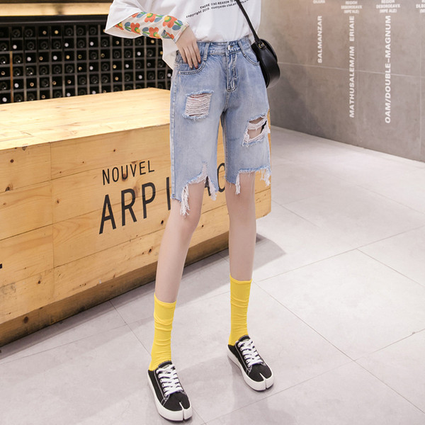 Blugi de dama actuali in culoare deschisa-cu buzunare