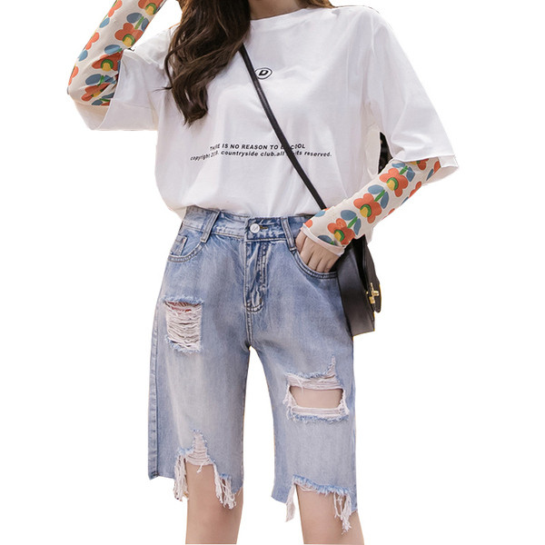 Blugi de dama actuali in culoare deschisa-cu buzunare