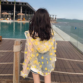 Hanorac de dama modern in trei culori cu model floral