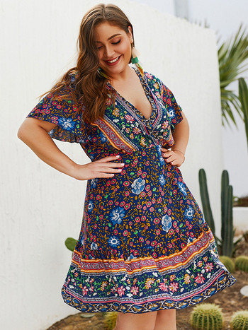 Rochie de dama decupata cu decolteu in V si model floral in mai multe culori