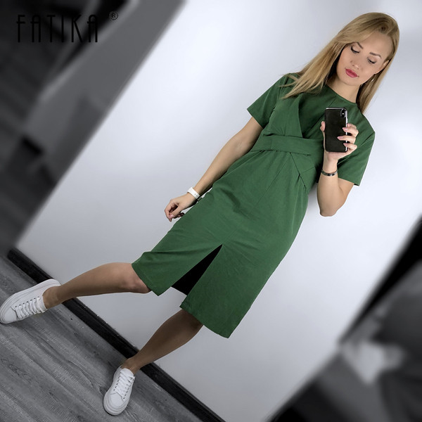 Rochie casual de dama cu fanta de culoare verde