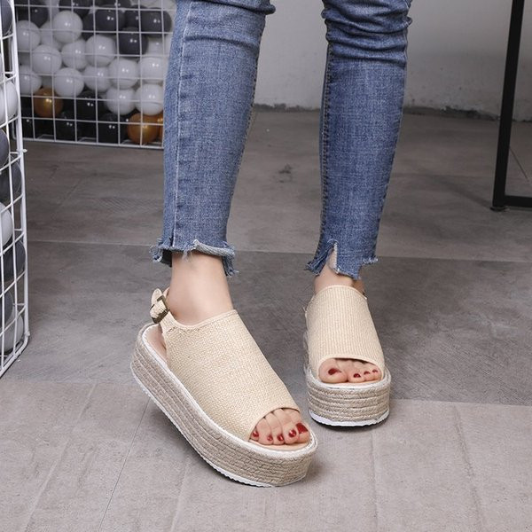 Sandale de dama moderne cu platforma in negru, bej si maro