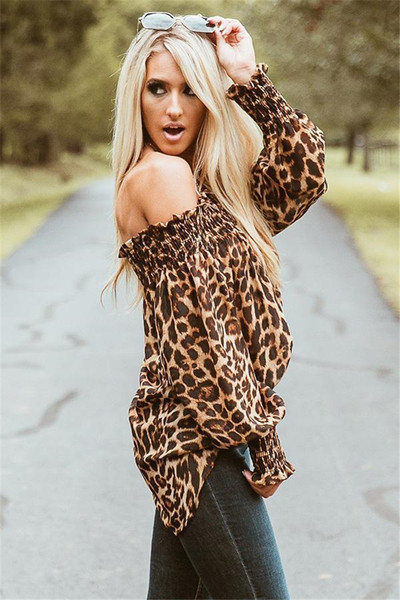 Bluza de dama cu model leopard si umerii goi