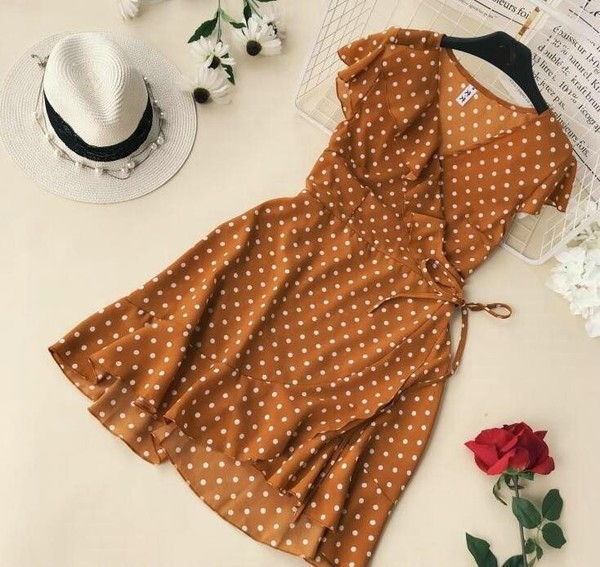 Rochie de dama moderna cu buline in mai multe culori