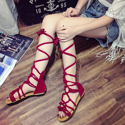 Модерни дамски сандали с връзки в черен, червен и кафяв цвят