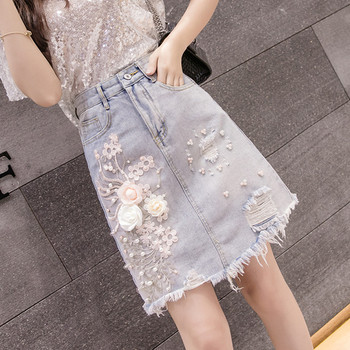 Fusta de dama moderna cu broderie si elemente 3D