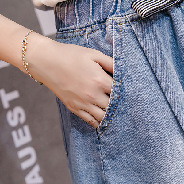 Pantaloni scurți casual dama - model larg