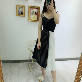 Rochie lungă în dungi cu bretele subțiri