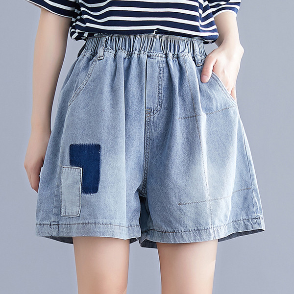 Pantaloni scurți casual de damă cu talie elastică