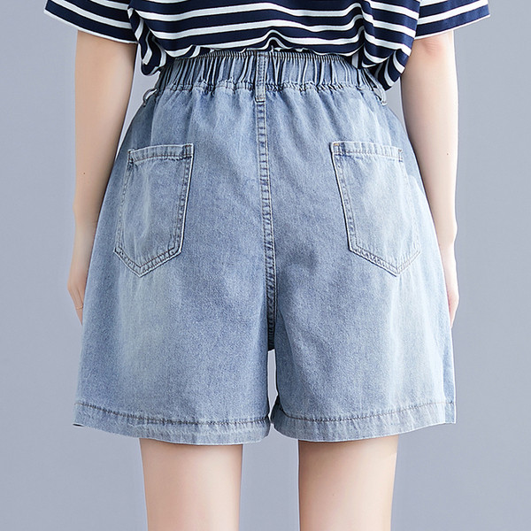 Pantaloni scurți casual de damă cu talie elastică