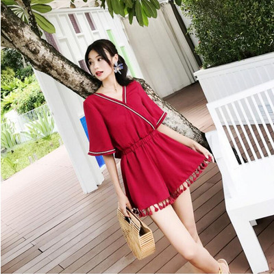 Salopetă scurtă casual de damă în negru și roșu