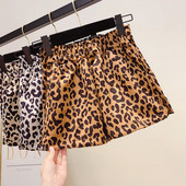 Pantaloni scurti de dama cu elastic si model tigru in mai multe culori