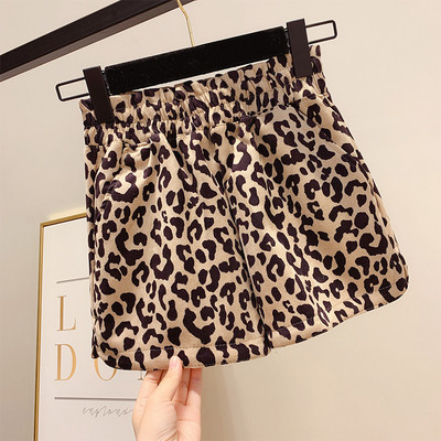 Pantaloni scurti de dama cu elastic si model tigru in mai multe culori