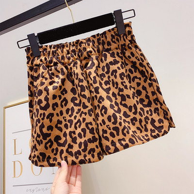 Pantaloni scurti de dama cu elastic si model tigru in mai multe culori