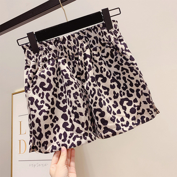 Pantaloni scurti de dama cu elastic si model tigru in mai multe culori