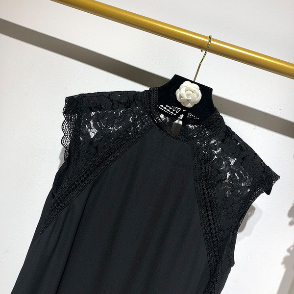 Rochie de dama neagra cu dantela - model drept