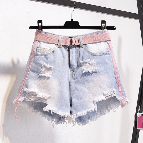 Pantaloni scurți casual de damă în două culori - albastru și alb