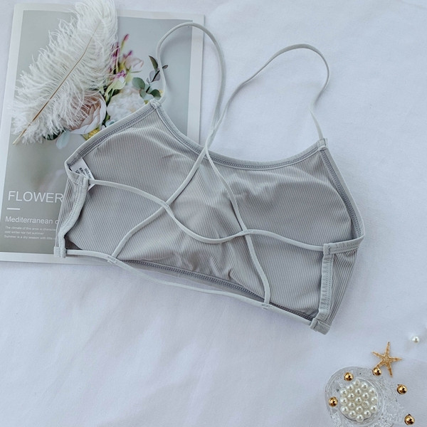 Bustiera dama cu bretele incrucisate in trei culori