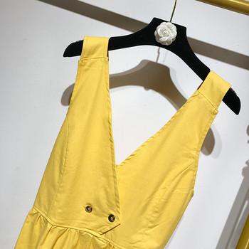 Rochie cu decolteu în V adânc și bretele largi