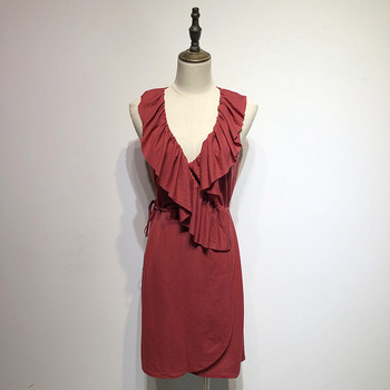 Rochie cu decolteu în V adânc și legături în talie