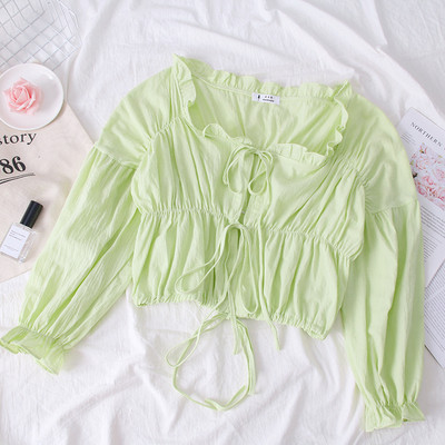 Bluză de damă elegantă cu decolteu în V în alb, roz și verde